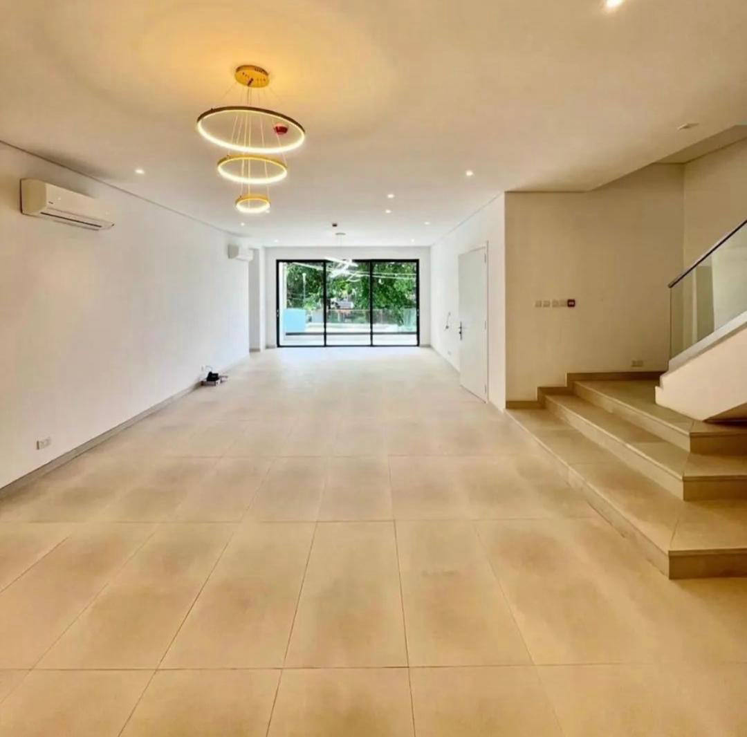 Квартира, 861 м², 1 200 000$ — FAKTOR